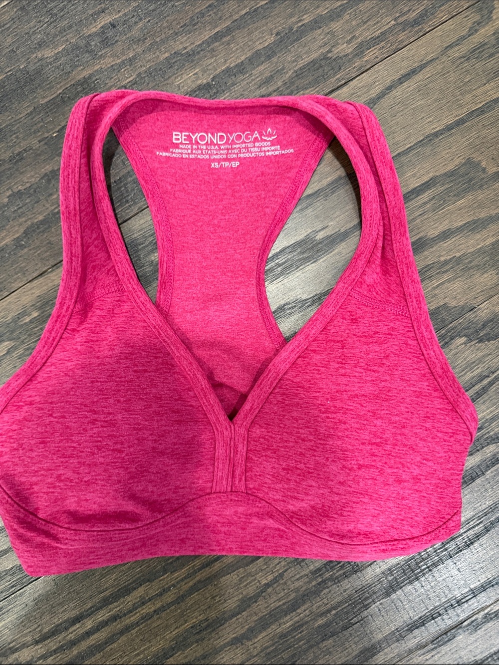 Beyond Yoga Vibrant Pink V-Neck Racerback Sports Bra